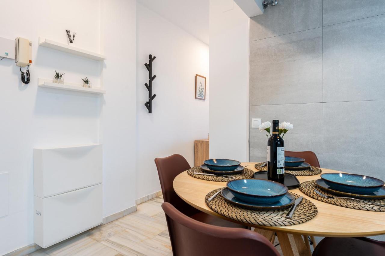 Benalmadena Beachfront Retreat Big Balcony And City Sea Views Apartment Екстериор снимка